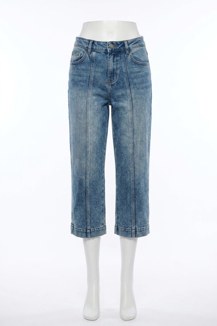 NEW AARON & AMBER baggy cropped jeans in blue